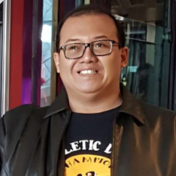 komisaris kr pro kaerindo jaya komunikasi yogyakarta yoeke indra agung laksana